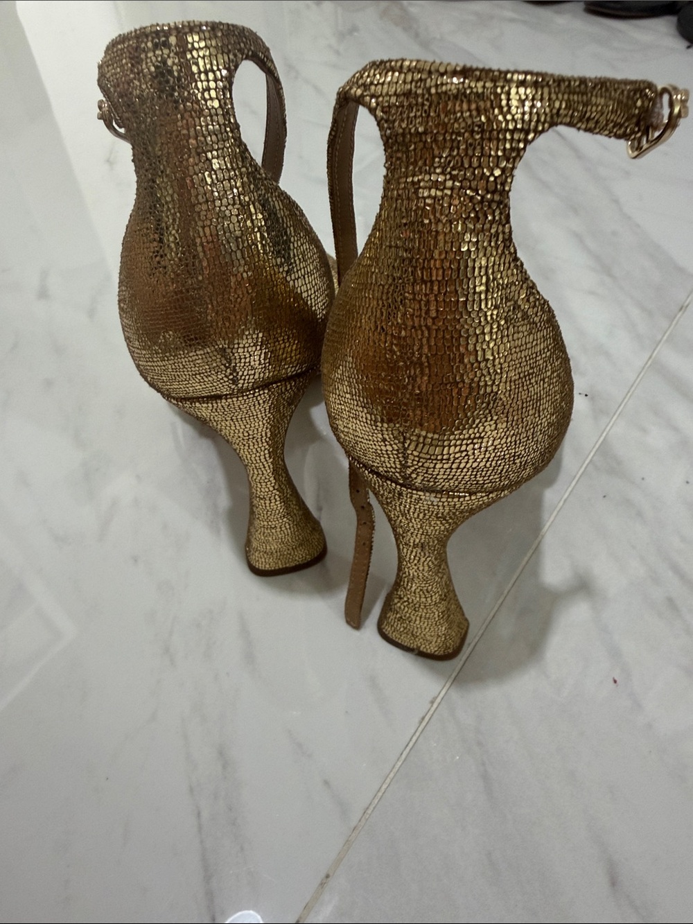 Sam Edelman Metallic Gold Knot Front Block Heel Sandals - Picture 3 of 5